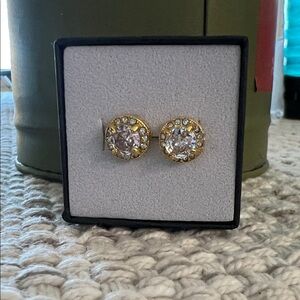 Elegant Gold Stud Earrings NIP